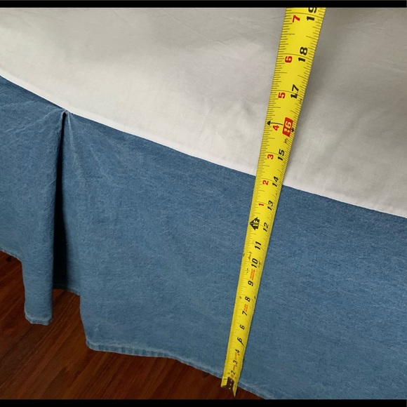 Vintage Crown Crafts Stonewashed Denim Cotton Twin Bedskirt EUC - Picture 3 of 8